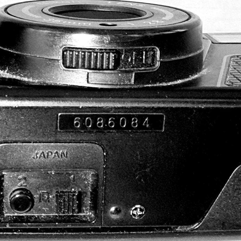 Nikon One Touch 35mm Camera Black Good Vintage L35AF2 35mm f2.8 Lens